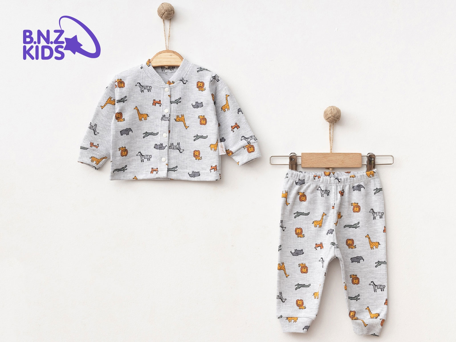 Hayvan Desenli Raporlu Erkek Bebe Pijama Takım