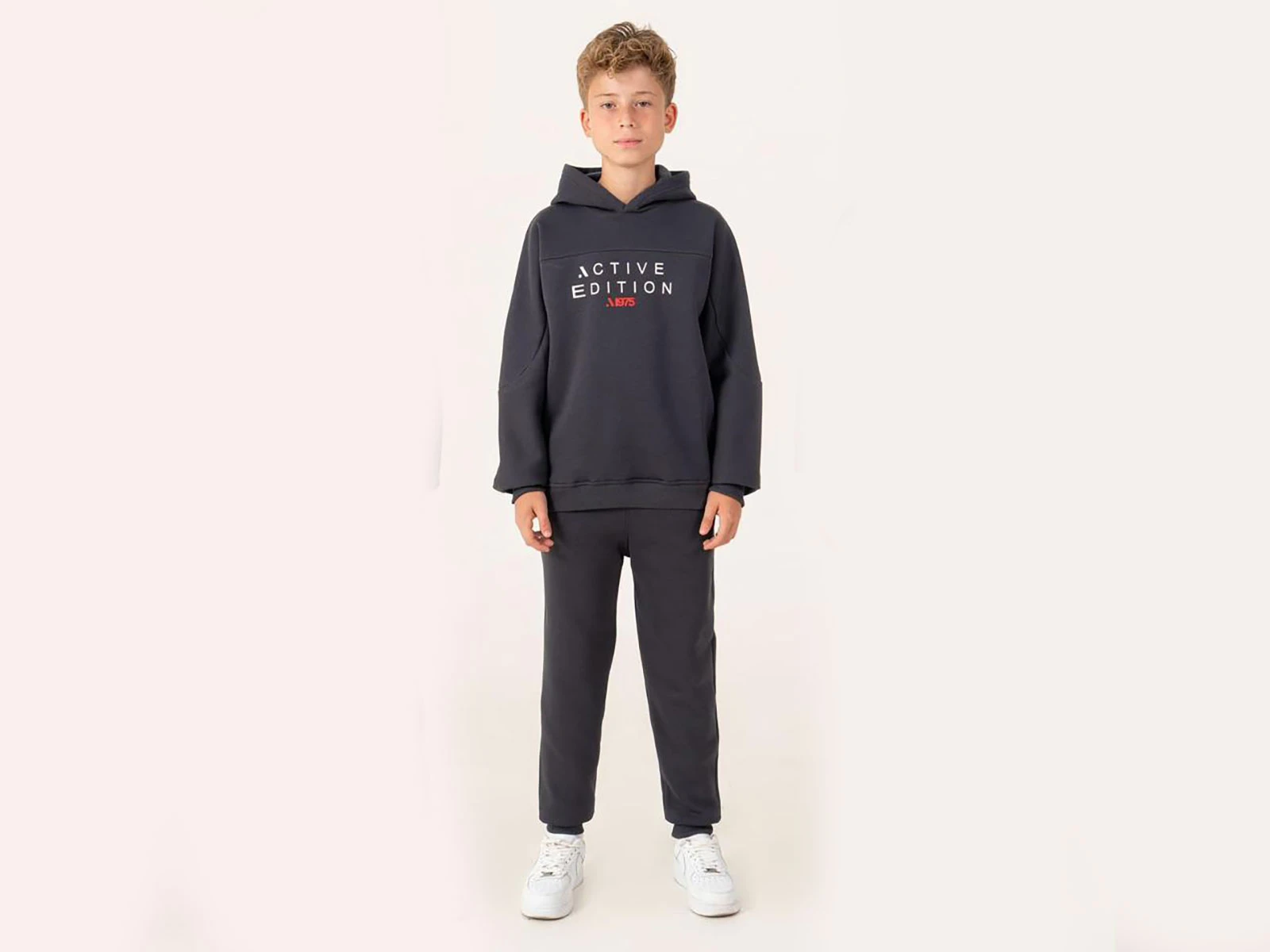 Toptan RUHAT KİDS Active Baskılı Kapşonlu Şardonlu 3 İp Erkek Takım Toptan Bebek Çocuk Giyim - Beniz Kids