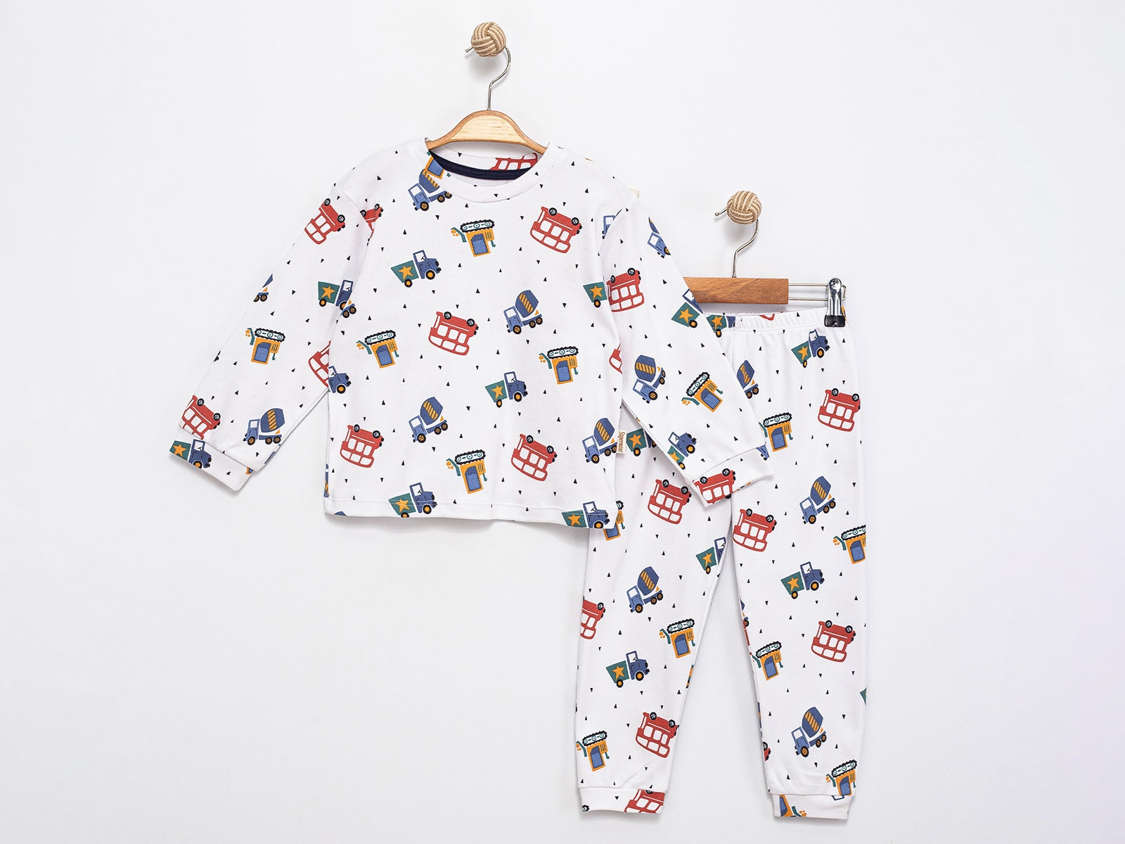 Araba Desenli Erkek Pijama Takım