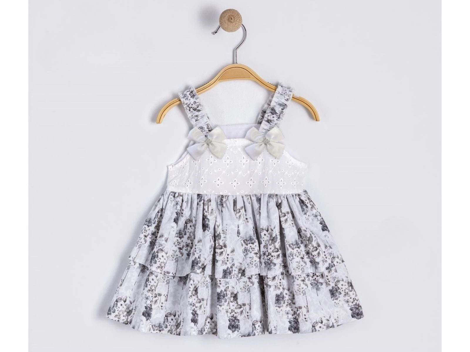 Askılı Fiyonk Detayli Kız Bebe Elbise