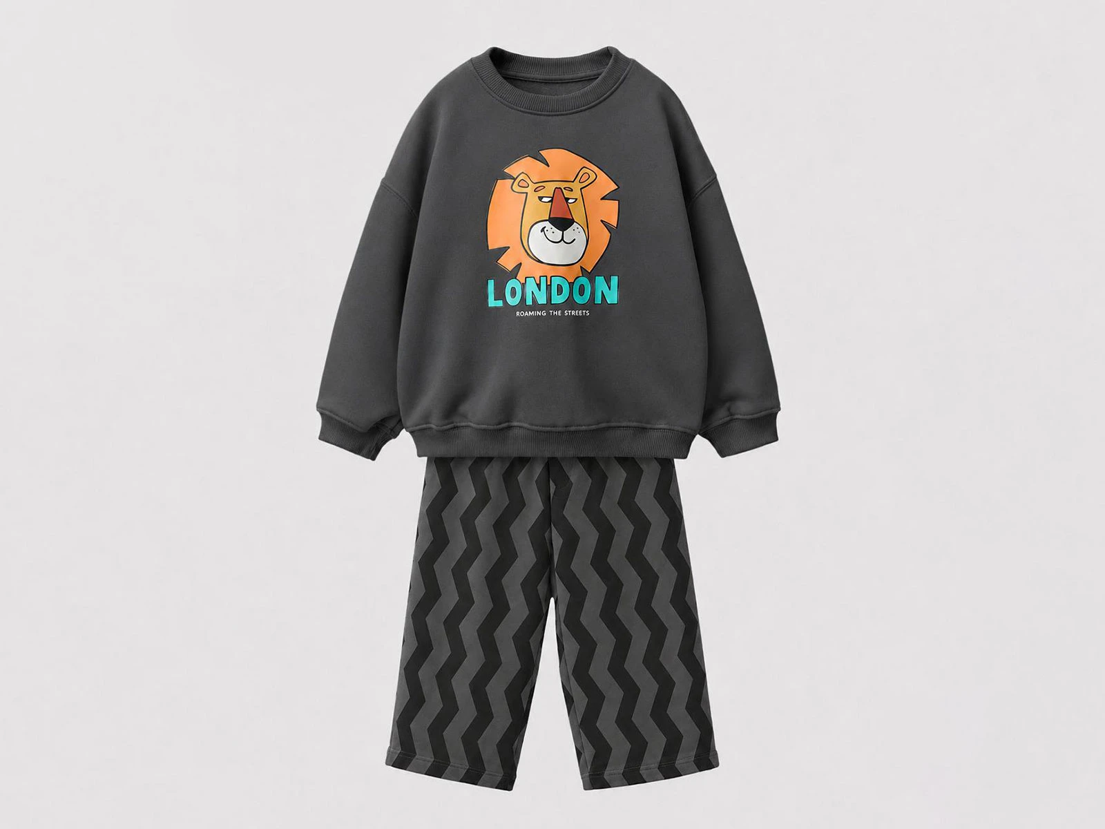 Toptan LUCCO Aslan Baskılı 3 İp Şardonsuz Erkek Çocuk Takım Toptan Bebek Çocuk Giyim - Beniz Kids