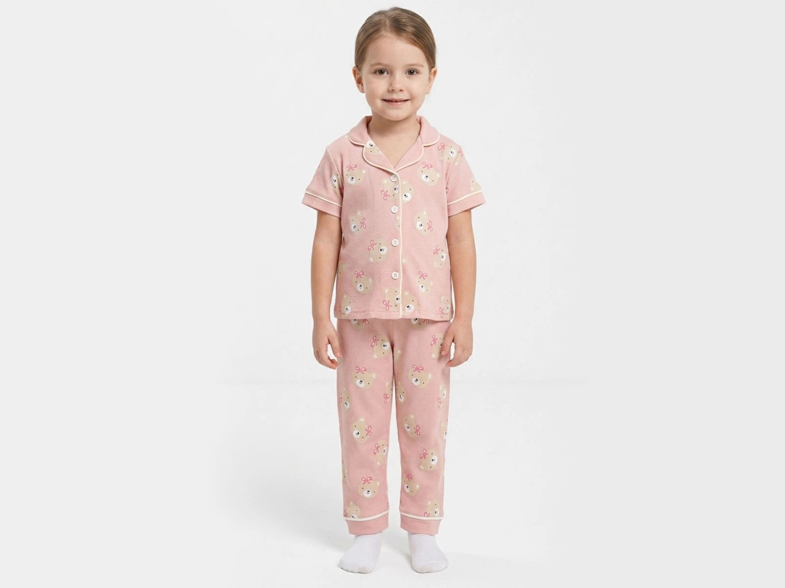 Ayıcık Desenli Yakalı Düğmeli Kız Pijama Takım