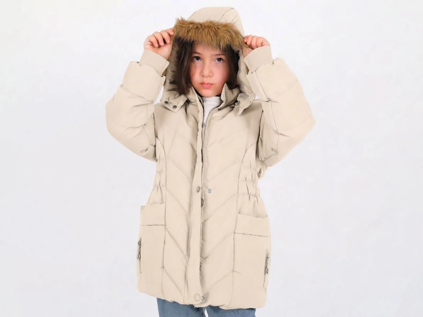 Toptan ROBİN Cepli Fermuarlı Tüy Detaylı Kapşonlu Kız Mont  Toptan Bebek Çocuk Giyim - Beniz Kids