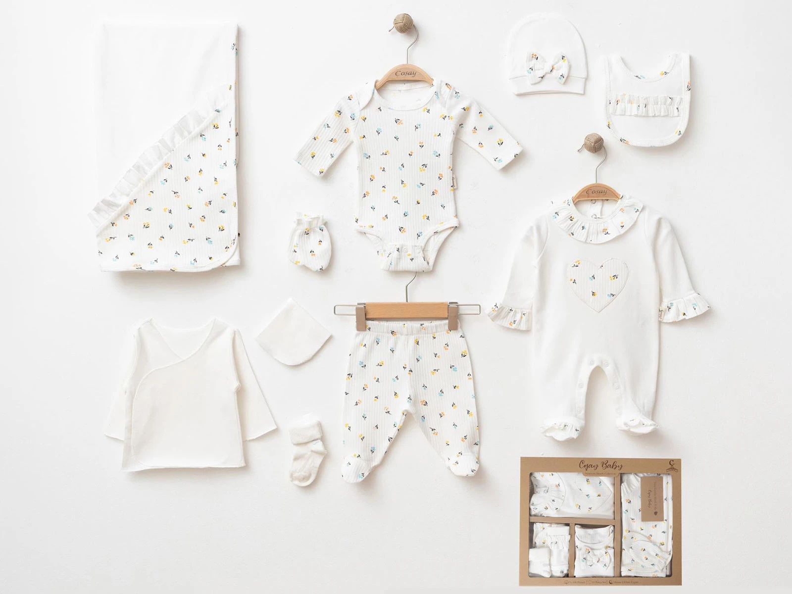 Toptan COŞAY BABY Çiçek Desenli Kız Bebe Hastane Çıkışı 10'lu Set Toptan Bebek Çocuk Giyim - Beniz Kids