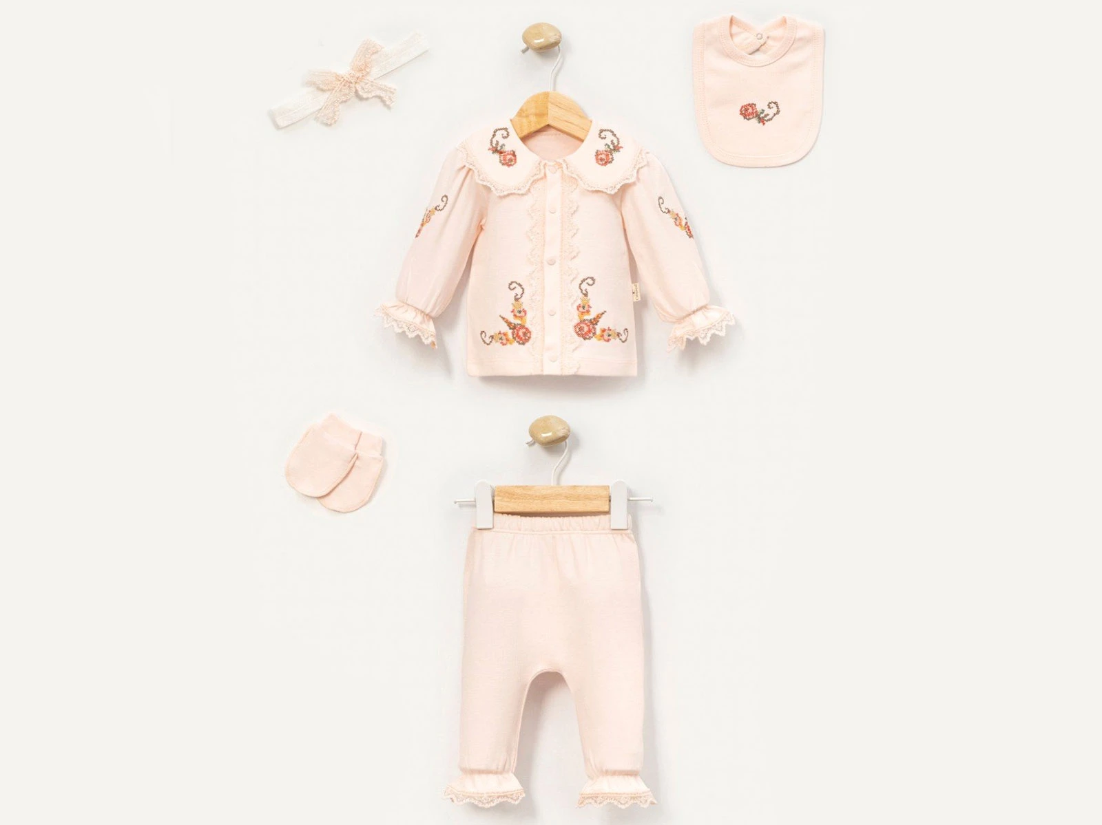 Toptan CAYZEN Çiçek Nakışlı 5li Kız Yenidoğan Zıbın Set Toptan Bebek Çocuk Giyim - Beniz Kids