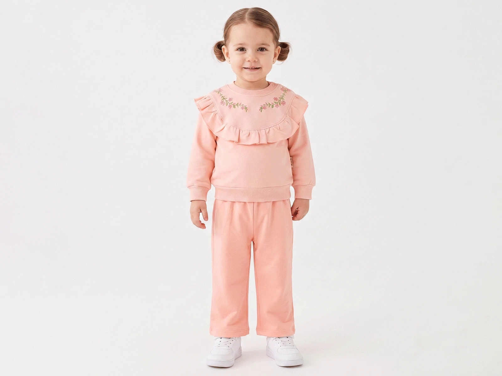 Çiçek Nakışlı Yakalı Kız Bebe Takım