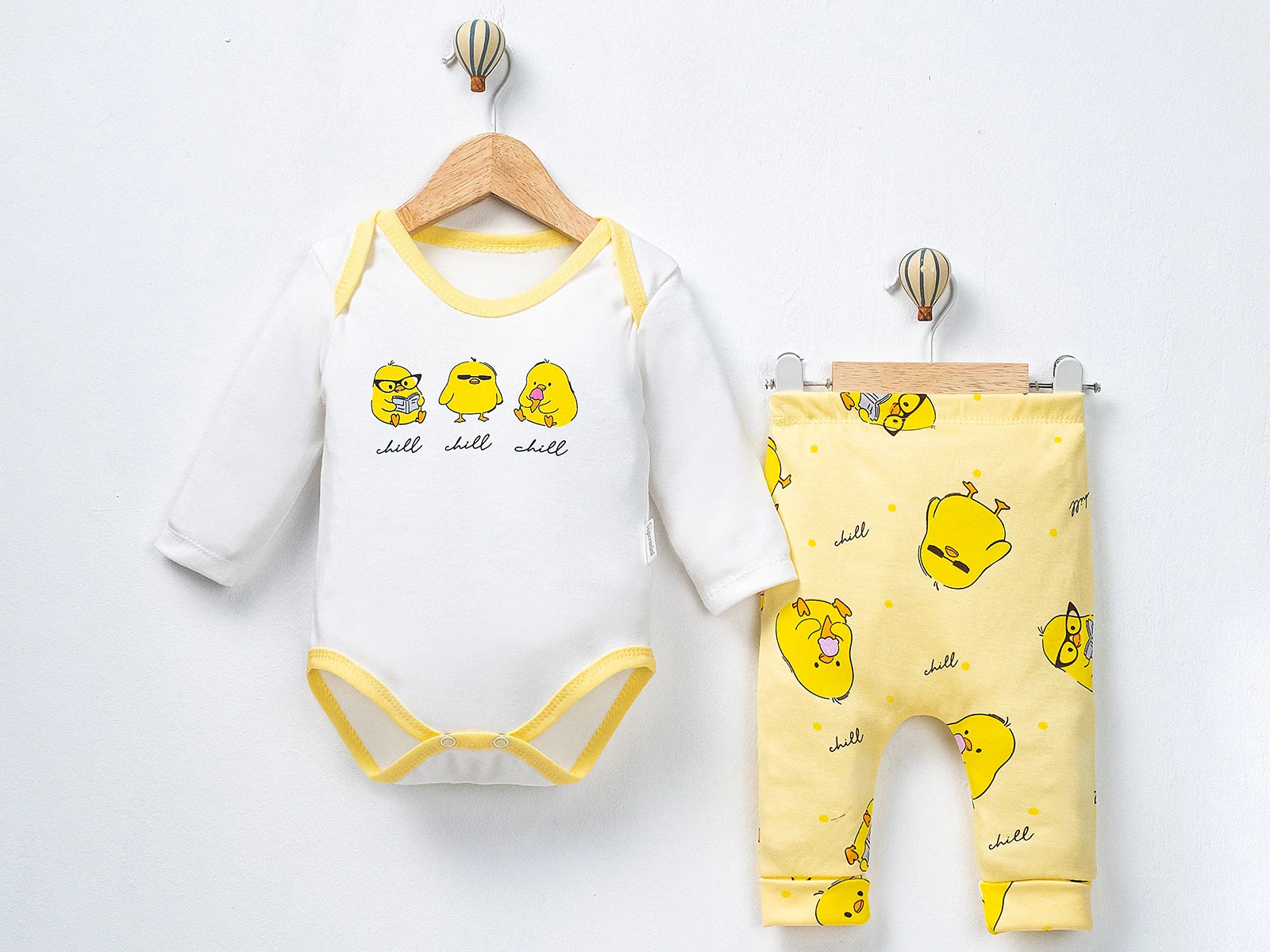 Civciv Baskılı Unisex Bebe Takım