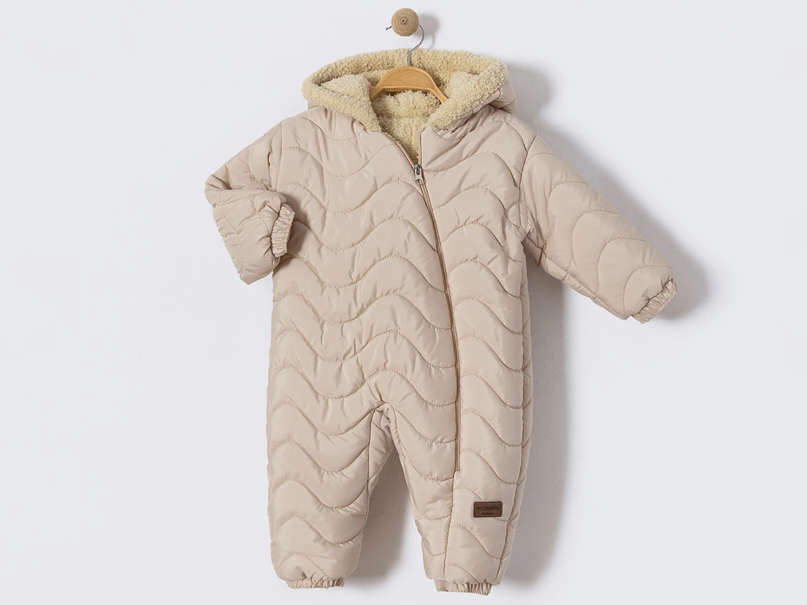 Toptan CRİSPY Kozmonot Çizgi Desenli Erkek Bebe Mont  Toptan Bebek Çocuk Giyim - Beniz Kids
