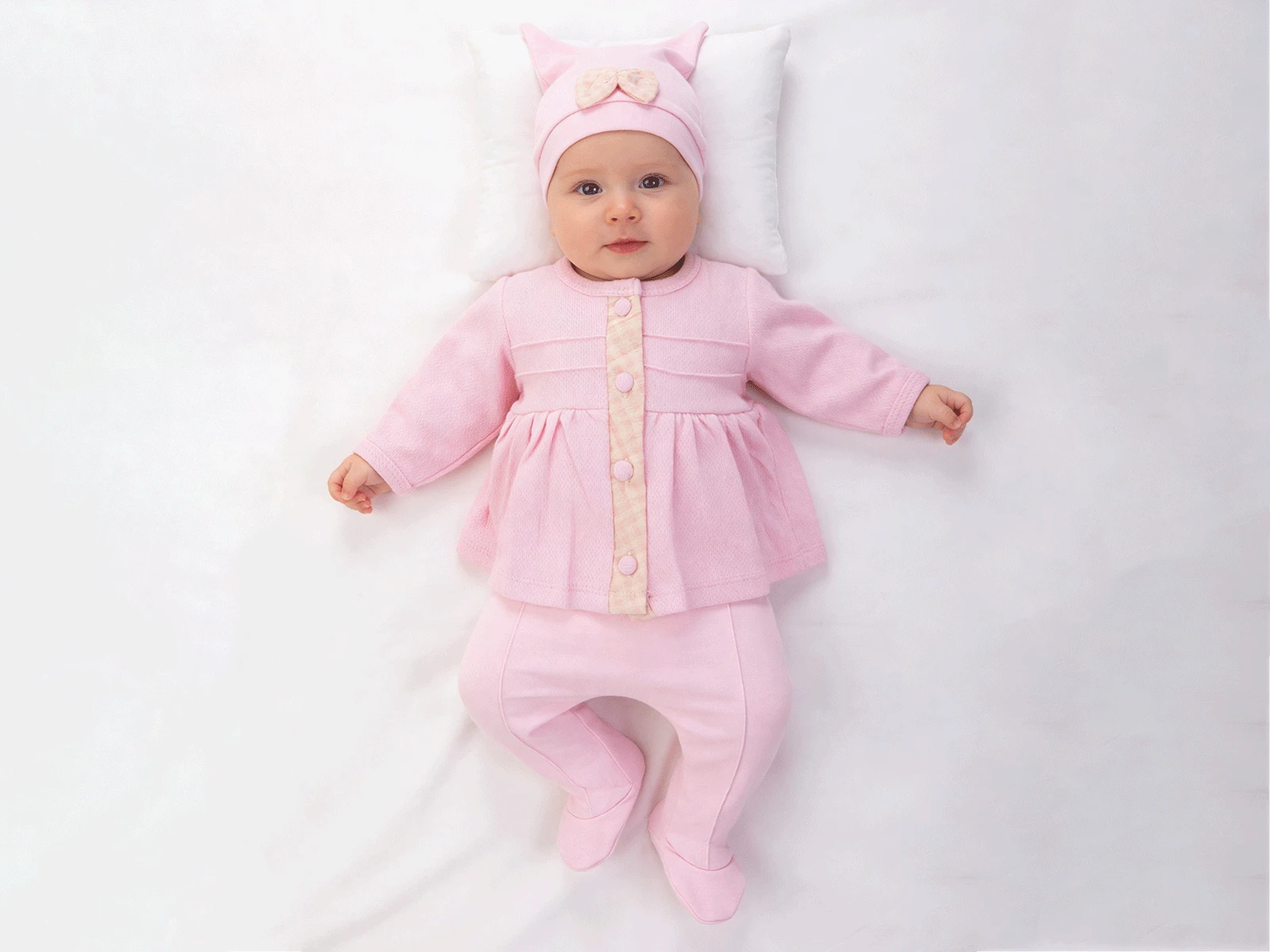 Damalı Desenli Düğmeli Kız Bebe Beşli Set Takım