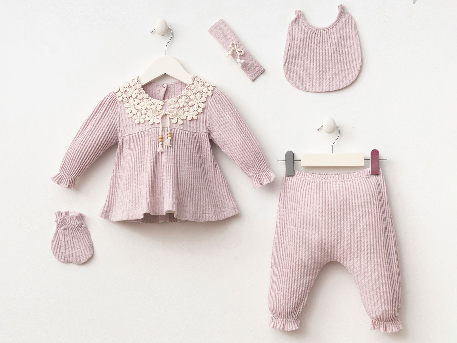 Toptan MİNİZEYN Dantel Detaylı Kız Bebe 5li Set Toptan Bebek Çocuk Giyim - Beniz Kids