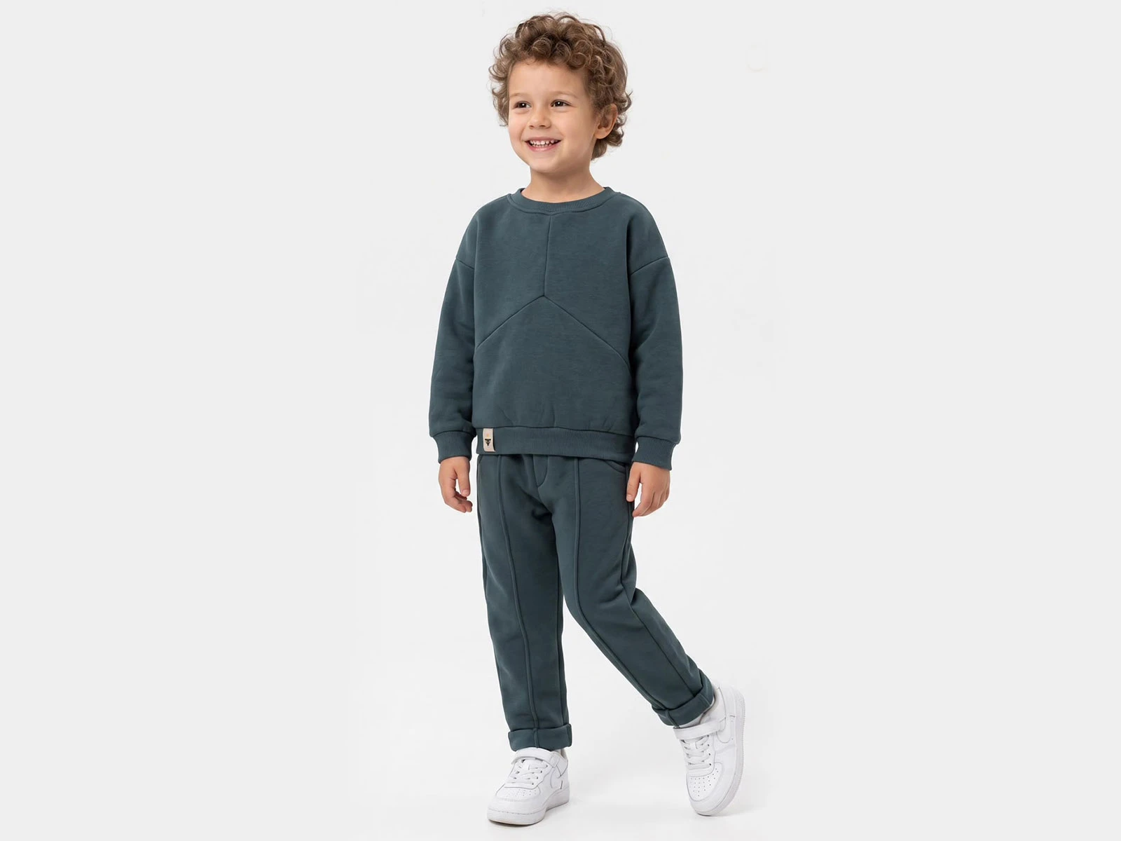 Toptan VOVİDO Dikiş Detaylı Şardonlu 3 İp Erkek Takım Toptan Bebek Çocuk Giyim - Beniz Kids