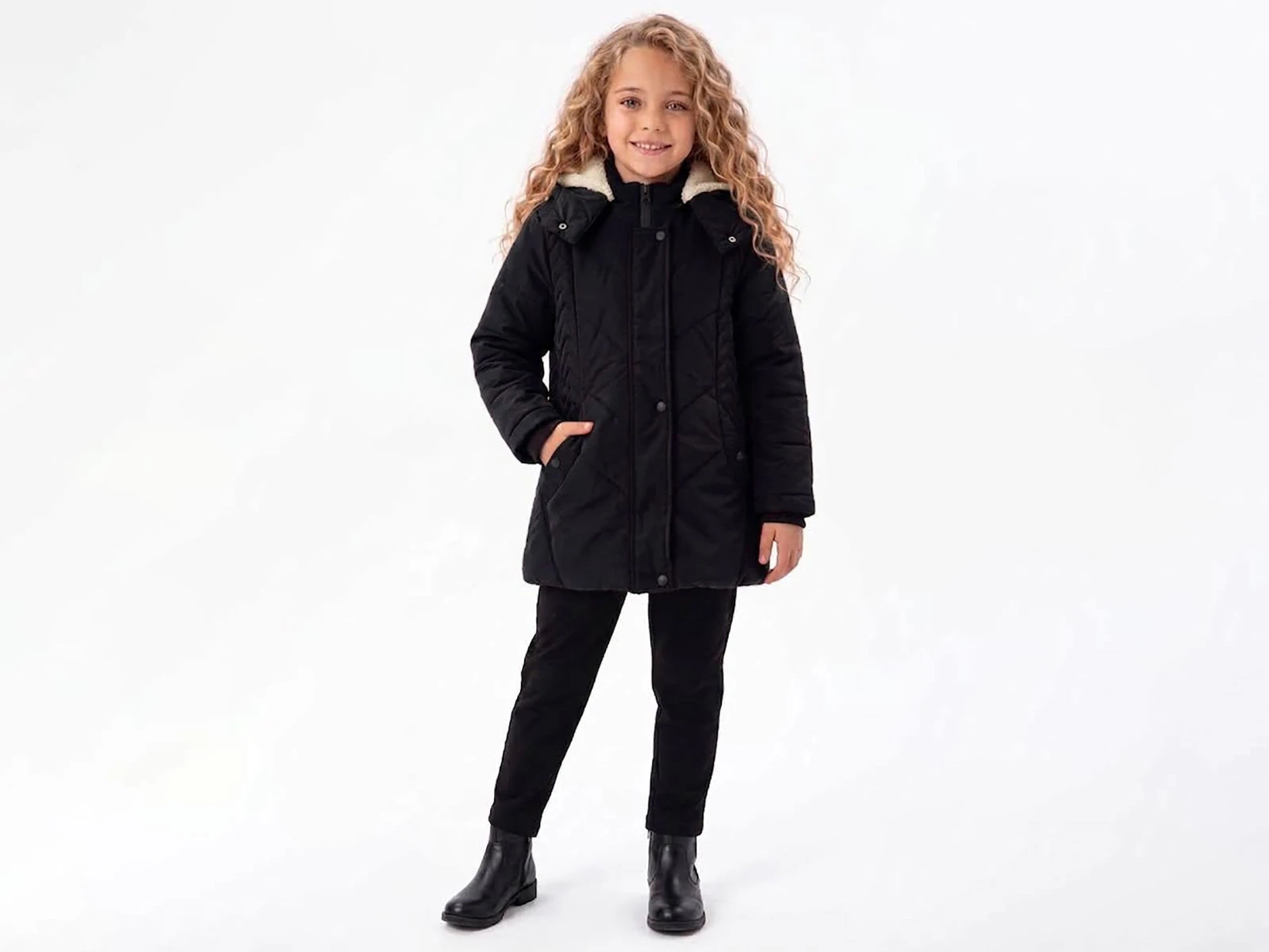 Toptan KEREM TEKSTİL (BOSS) Düğmeli Fermuarlı Kapşonlu Kız Mont  Toptan Bebek Çocuk Giyim - Beniz Kids