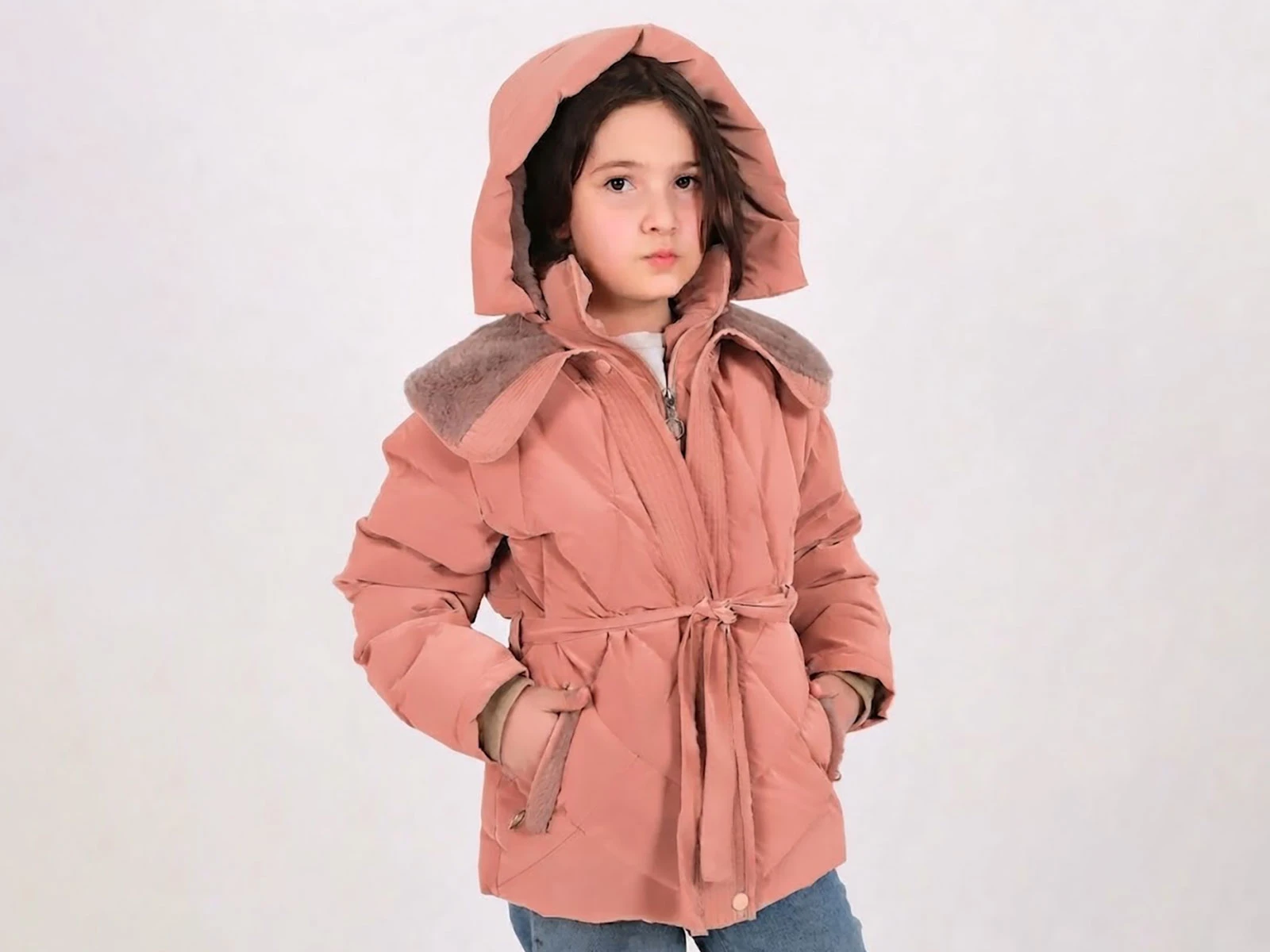 Toptan ROBİN Fermuarlı Bağlamalı Kapşonlu Kız Mont Toptan Bebek Çocuk Giyim - Beniz Kids