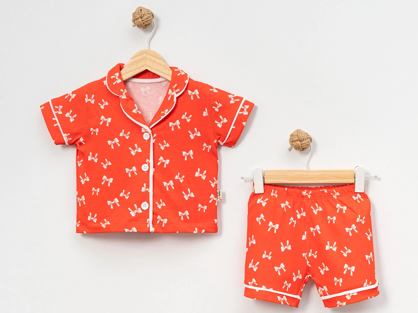 Fiyonk Baskılı Kız Pijama Takım
