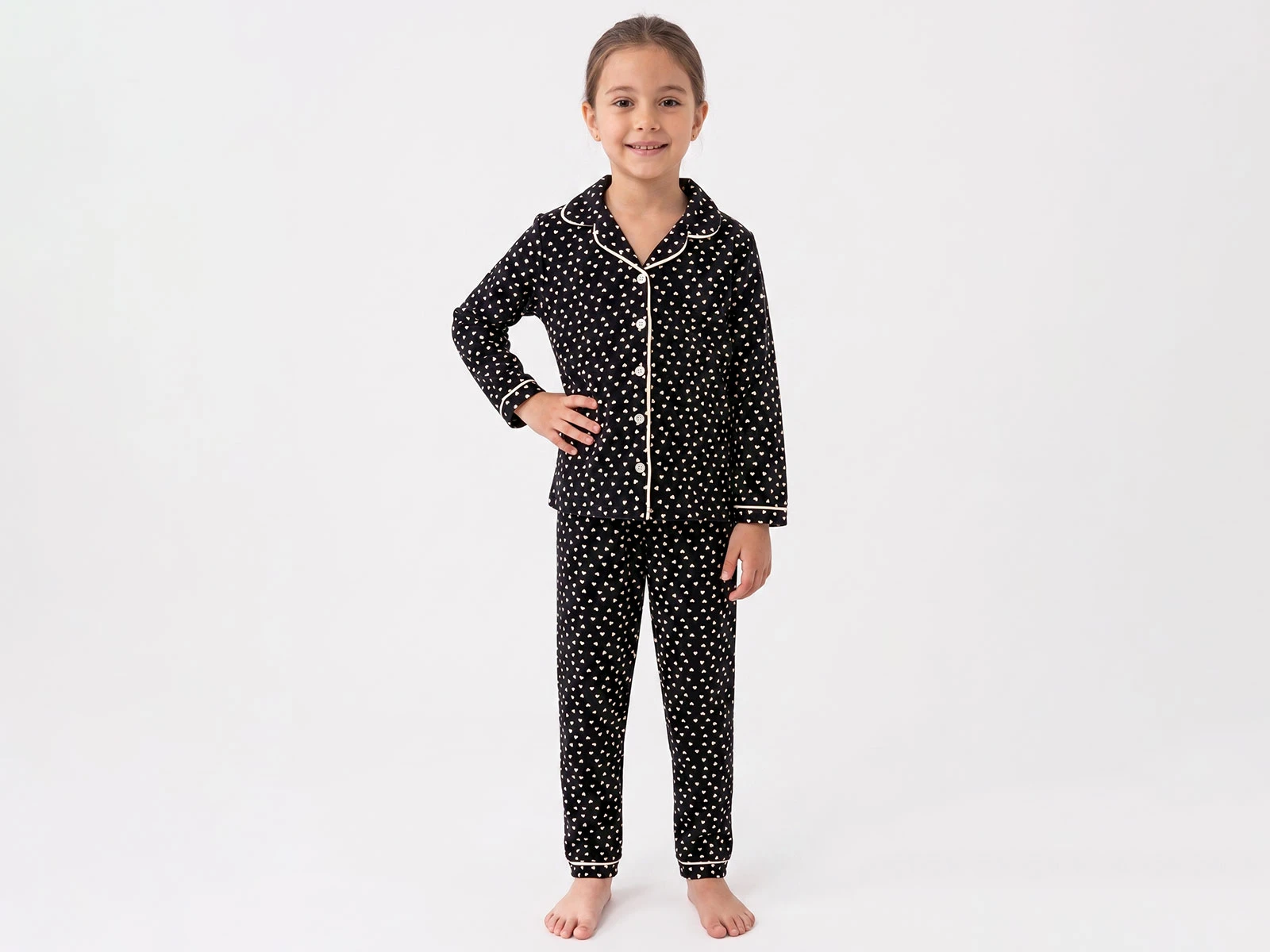 Kalp Desenli Yakalı Düğmeli Kız Pijama Takım 