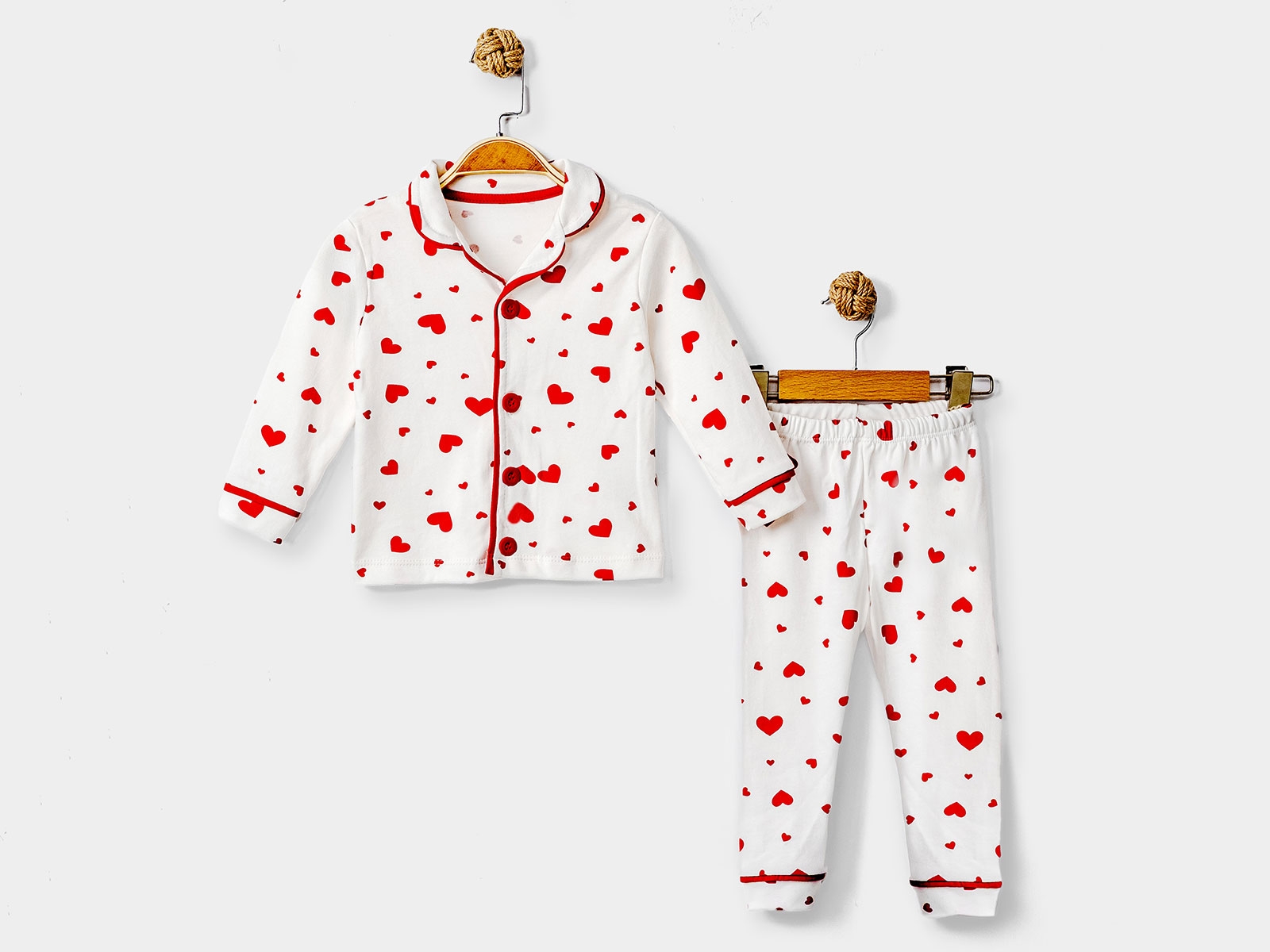 Toptan DOLAŞ Kalp Desenli Yakalı Düğmeli Kız Pijama Takım Toptan Bebek Çocuk Giyim - Beniz Kids