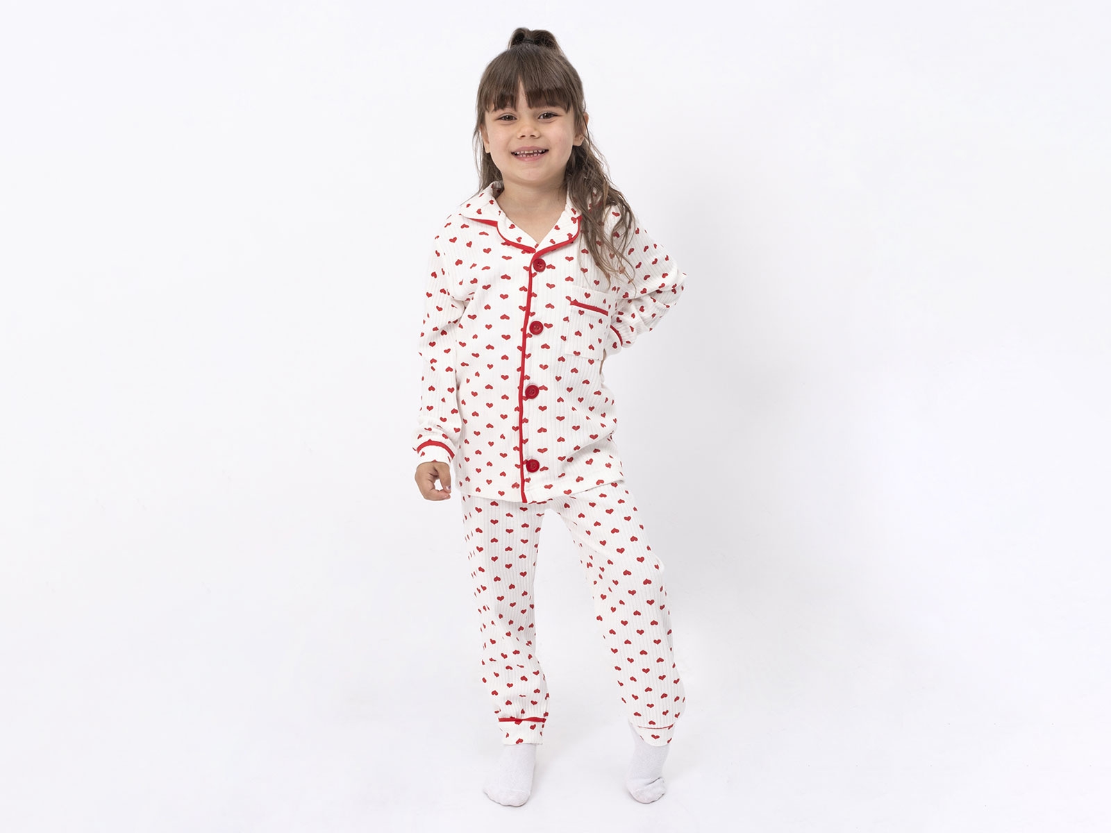 Kalp Desenli Yakalı Raporlu Düğmeli Kız Pijama Takım