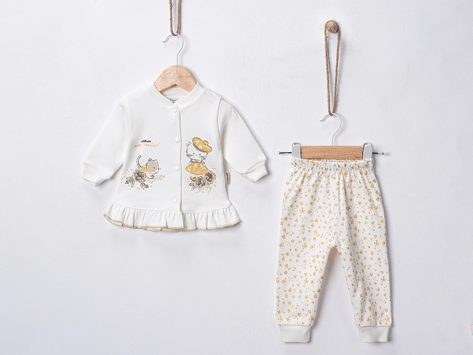 Kedi Baskılı Kız Bebe Pijama Takım