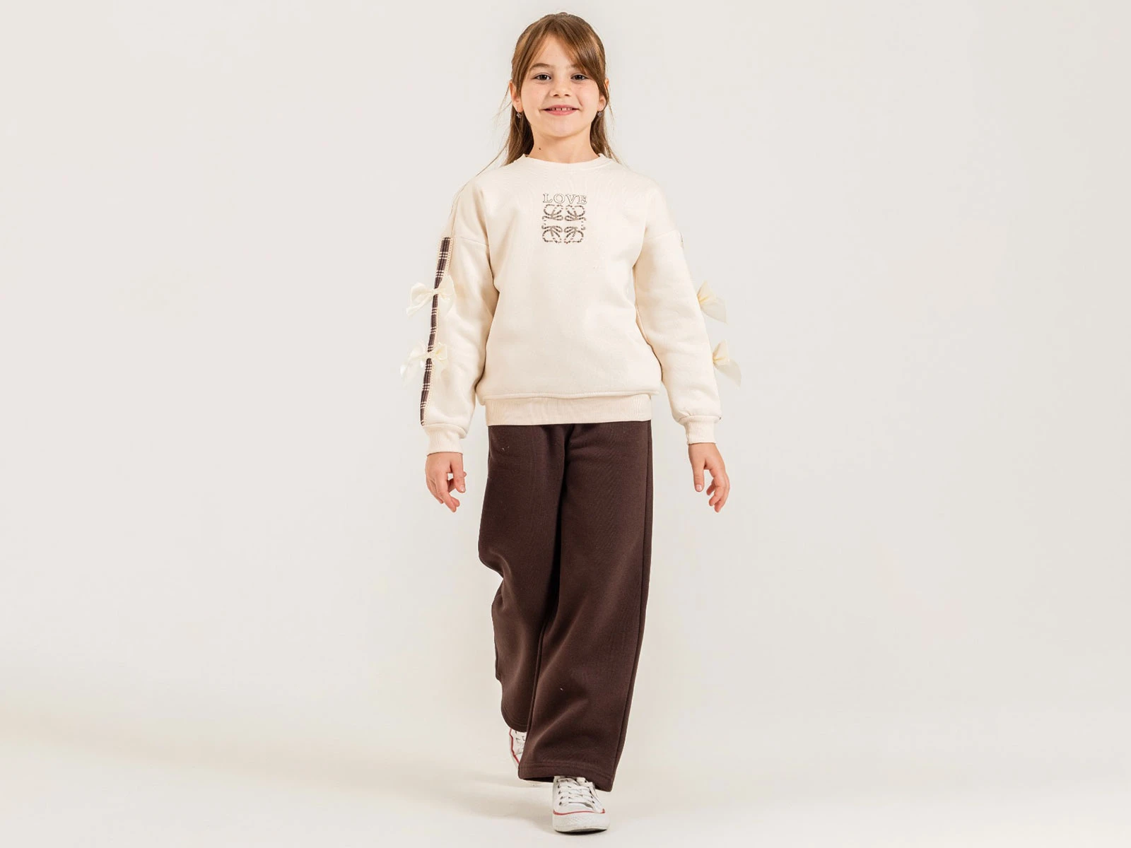 Toptan YAVRUCAK Love Baskılı Fiyonk Detaylı 3 İp Şardonlu Kız Takım  Toptan Bebek Çocuk Giyim - Beniz Kids