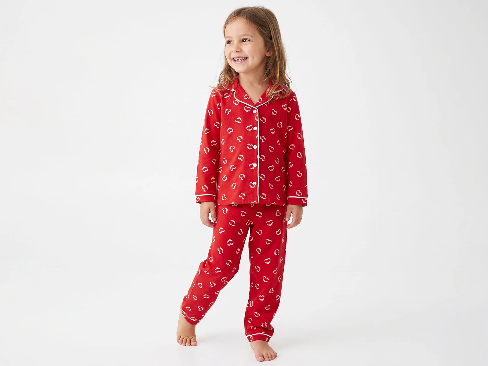 Toptan DOLAŞ Öpücük Desenli Düğmeli Yakalı Kız Pijama Takım  Toptan Bebek Çocuk Giyim - Beniz Kids