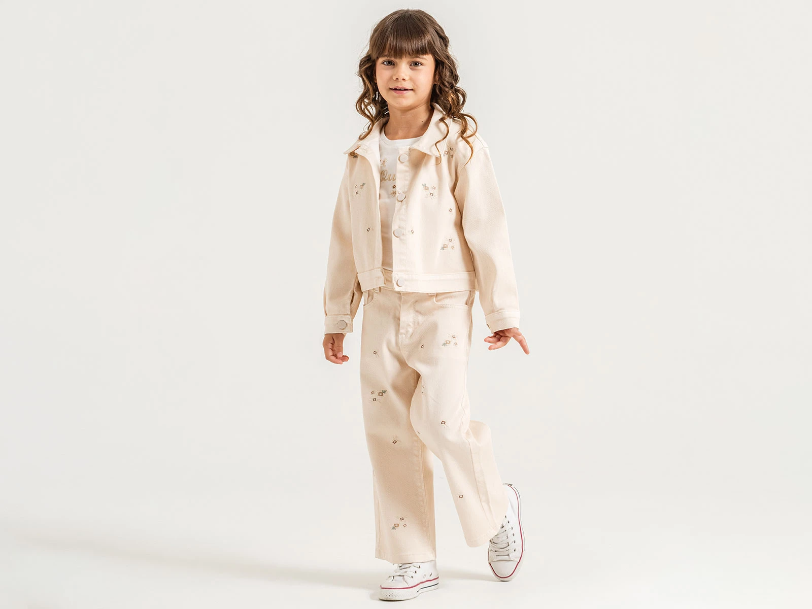 Toptan PAMPAL KİDS Queen Nakışlı Düğmeli Kot  Ceketli Kız Üçlü Takım  Toptan Bebek Çocuk Giyim - Beniz Kids
