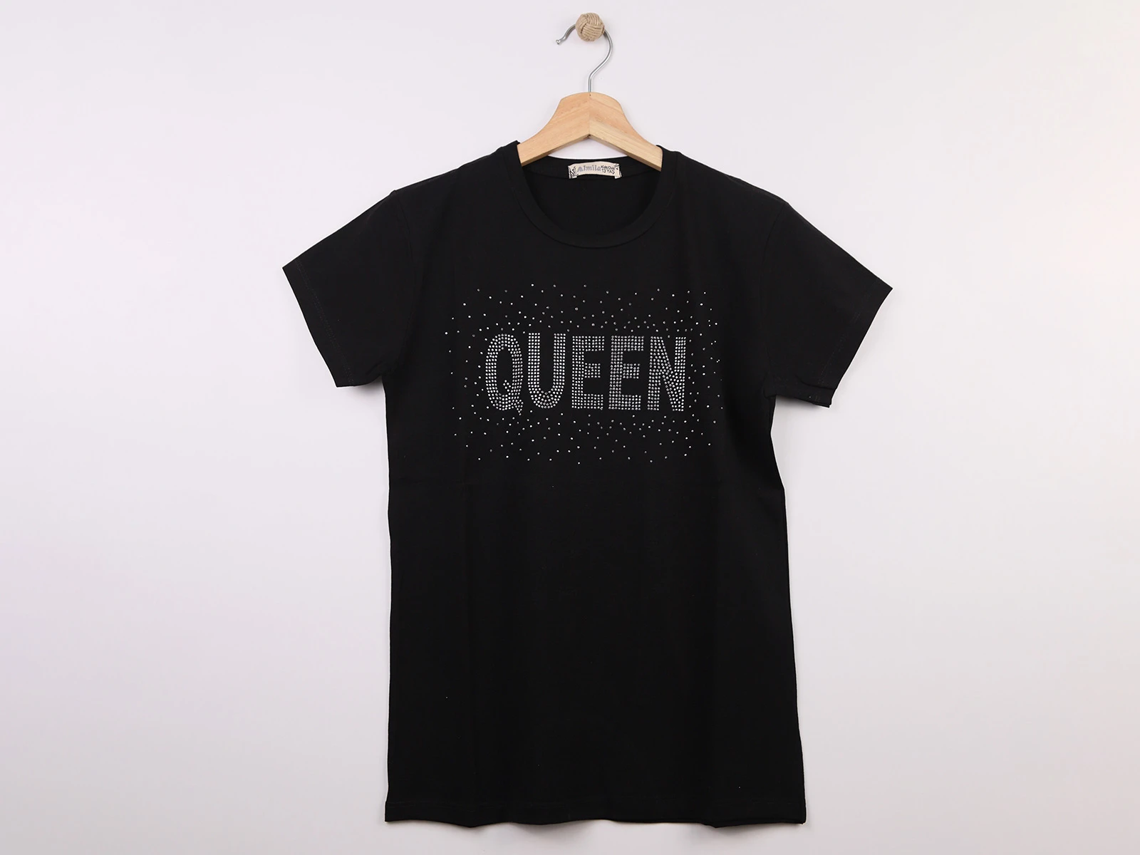 Queen Taş Nakışlı Kız Tişört