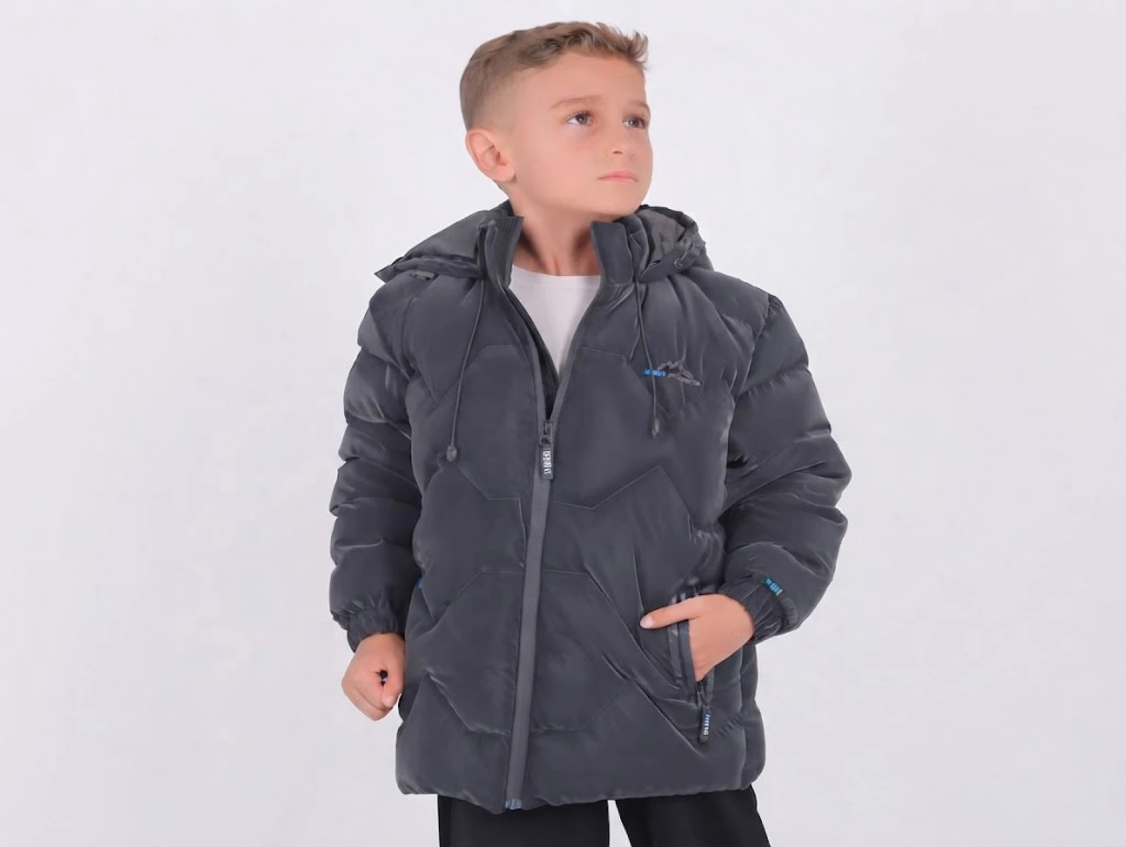 Toptan ROBİN RBN Armalı Fermuarlı Kapşonlu Erkek Mont  Toptan Bebek Çocuk Giyim - Beniz Kids