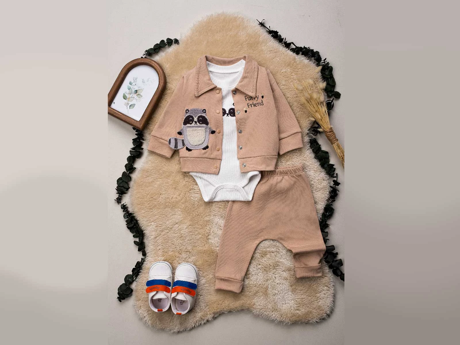 Rakun Nakışlı Erkek Bebe Takım