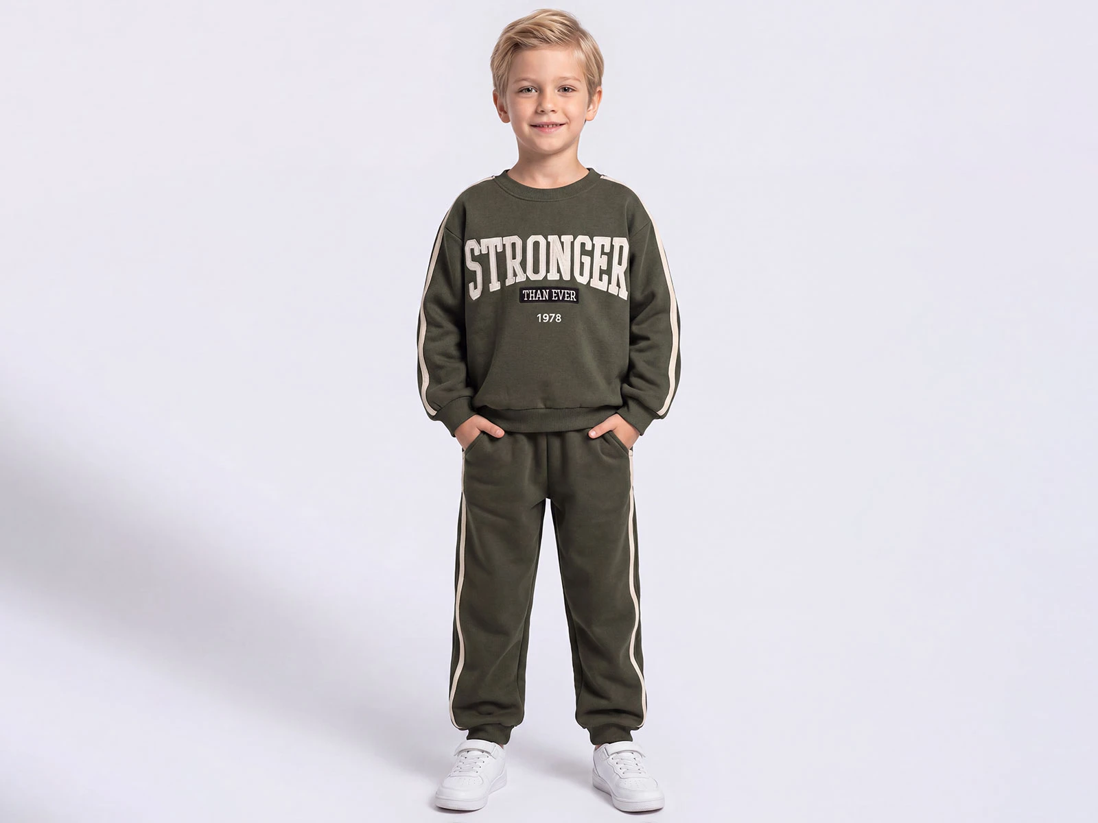 Toptan FEELY KİDS Stronger Baskılı 3 İp Şardonlu Erkek Takım  Toptan Bebek Çocuk Giyim - Beniz Kids
