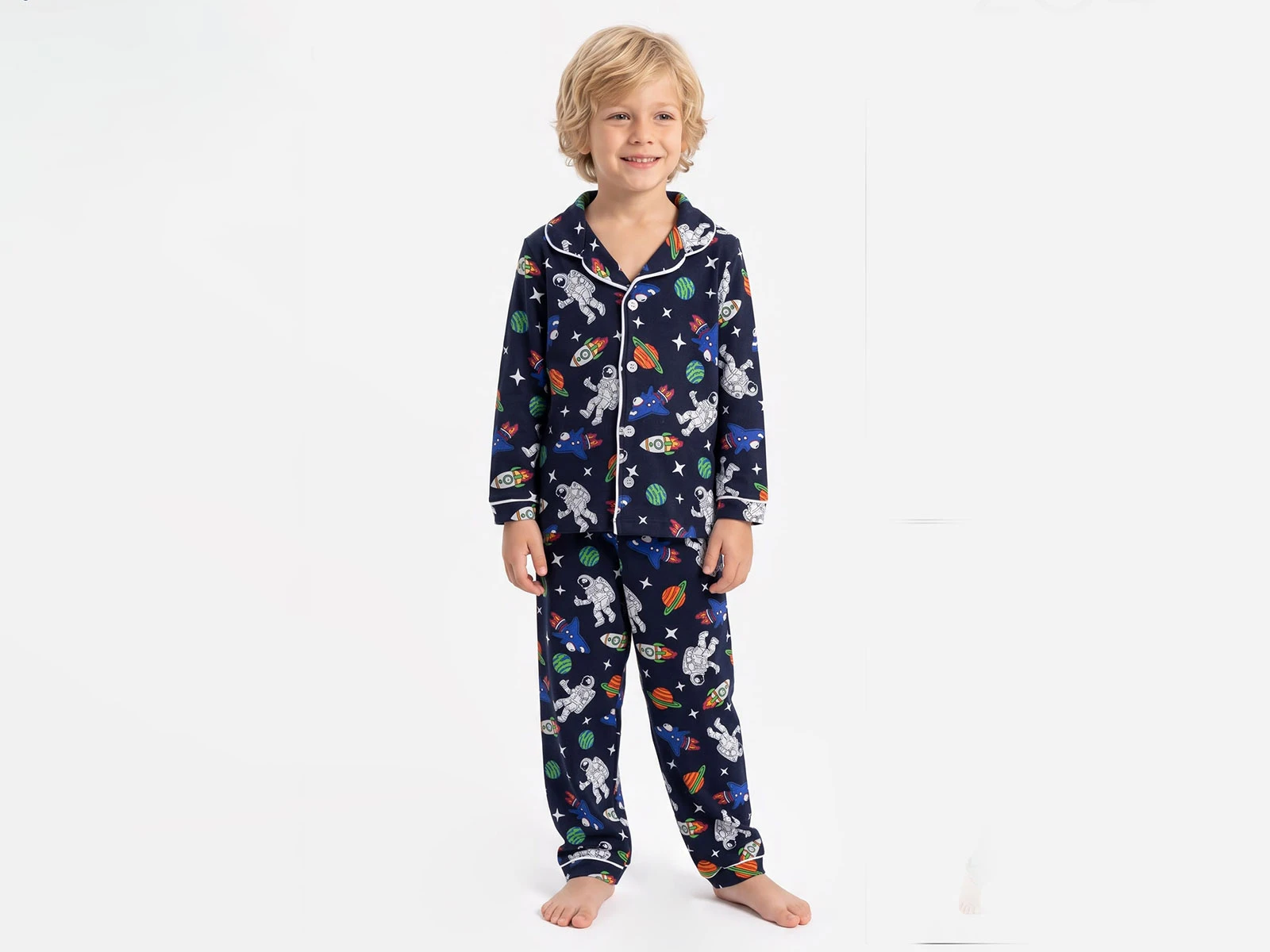 Toptan DOLAŞ Uzay Desenli Yakalı Düğmeli Erkek Pijama Takım Toptan Bebek Çocuk Giyim - Beniz Kids