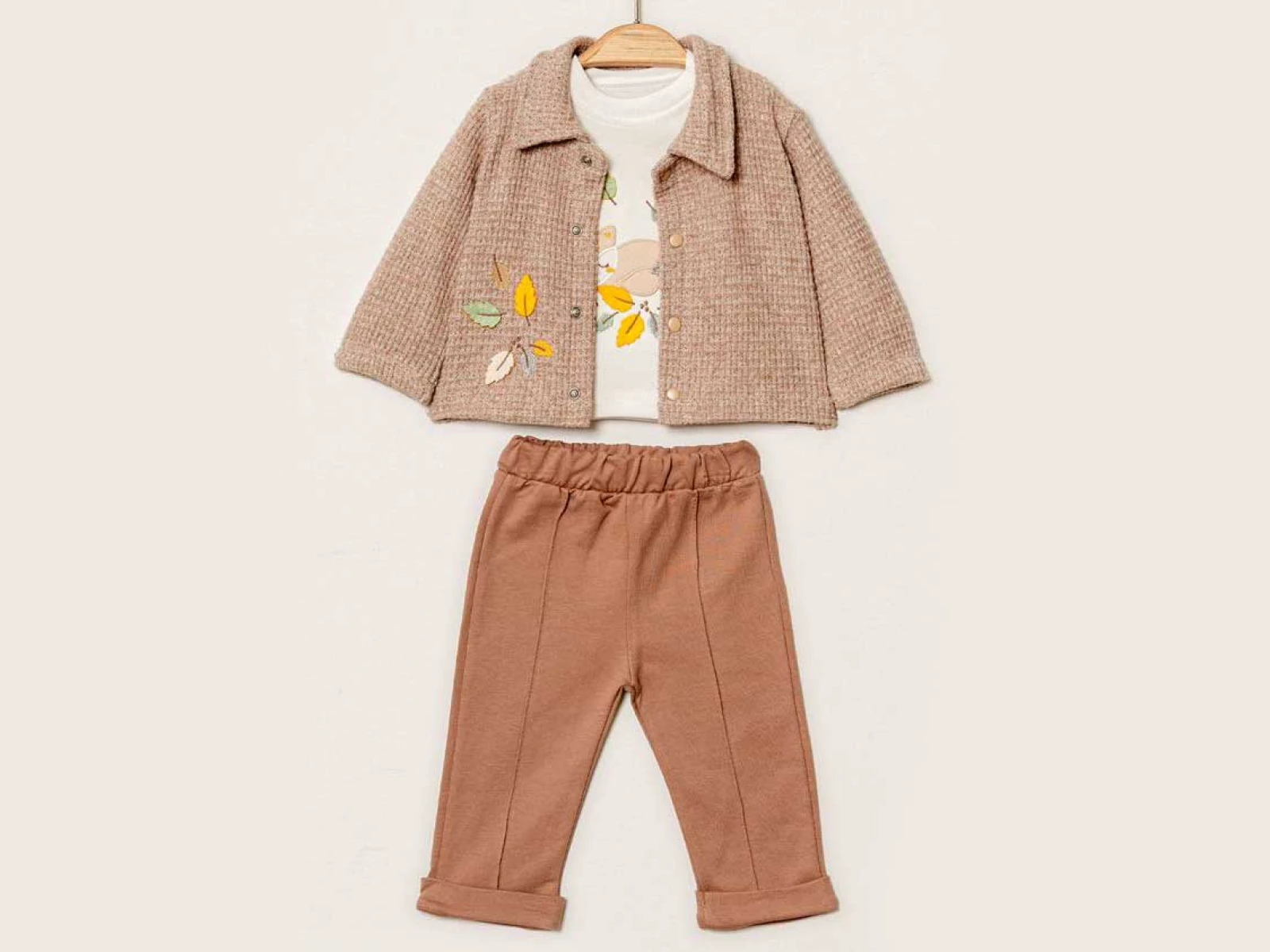 Yaprak Desenli Erkek Bebe 3'lü Set 