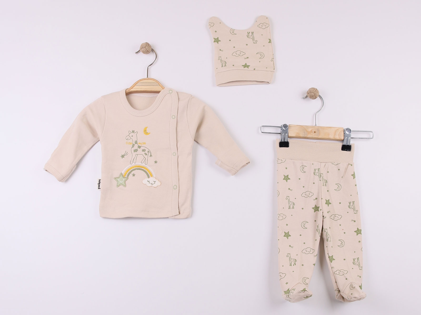 Zürafa Baskılı Erkek Bebe Takım 3li Set