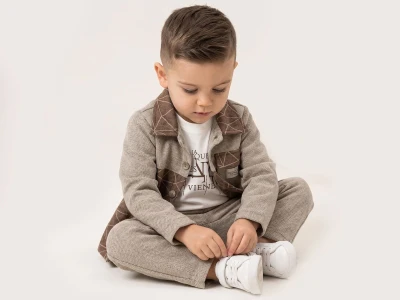 Toptan JUNİOR CLASS Cepli Ceketli Üçlü Erkek Takım  KAHVERENGİ - Beniz Bebe