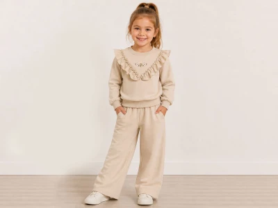 Toptan ECOLKIZ Çiçek Nakışlı Fırfır Detaylı Kız Takım  - Toptan Çocuk Giyim Beniz Kids