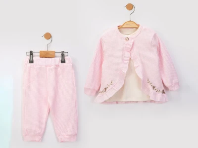 PEMBE