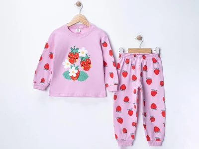 Çilek Baskılı Kız Pijama Takım 