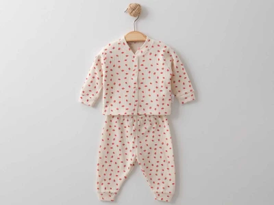 Çilek Desenli Bebe Pijama Takım 