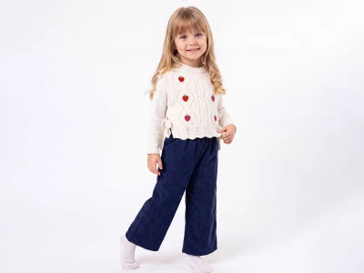Toptan ÇİLEK BEBE Çilek Nakışlı Üçlü Kız Takım - Toptan Çocuk Giyim Beniz Kids