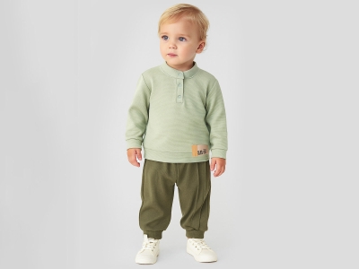 Düğme Detayli Erkek Bebe Takım
