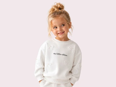Toptan ROYA KİDS Fiyonk Desenli Taş Detaylı 3 İp Şardonlu Kız Sweat  - Toptan Çocuk Giyim Beniz Kids