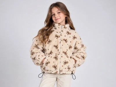 Toptan ÖZ BEBE Fiyonk Detaylı Kız Peluş Mont - Toptan Çocuk Giyim Beniz Kids