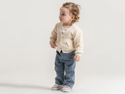 Toptan PAMPAL KİDS Fiyonk Detaylı Triko Hırkalı Üçlü Kız Takım KREM - Beniz Bebe