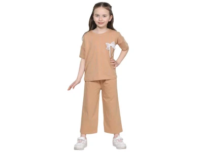 Бежевый