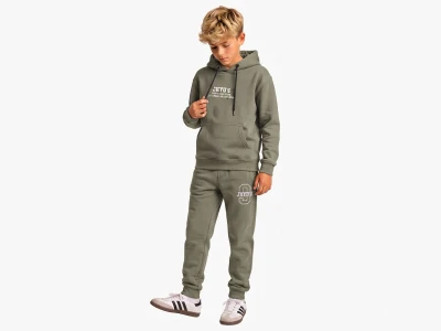 Toptan KOSKA Jhyo's Baskılı Kanguru Cepli Kapşonlu 3 İp Şardonlu Erkek Takım  - Toptan Çocuk Giyim Beniz Kids