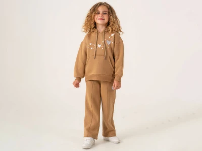Toptan LUMİİ Kalp Baskılı Şapkalı Kanguru Cepli 3 İp Şardonlu Kız Takım - Toptan Çocuk Giyim Beniz Kids