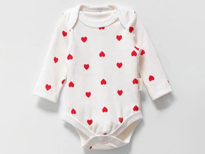 Toptan BAM-BİNO Kalp Desenli & Mom Baskılı Kız Bebe Çıtçıtlı Badi  - Toptan Çocuk Giyim Beniz Kids