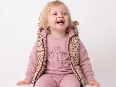 Toptan BEBLY Kalp Desenli Şapkalı Yelekli Kız Bebe Üçlü Takım  GÜLKURUSU - Beniz Bebe