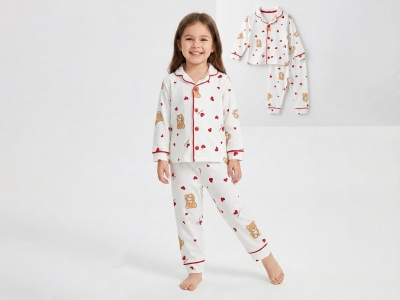 Kalp Desenli Yakalı Düğmeli Kız Pijama Takım