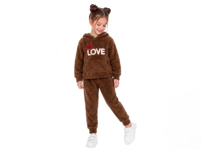 Toptan CMK Kalp Nakışlı Well Soft Peluş Kumaş Kız Takım  KOYUKAHVE - Beniz Bebe