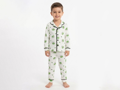 Kurbağa Desenli Yakalı Erkek Pijama Takım